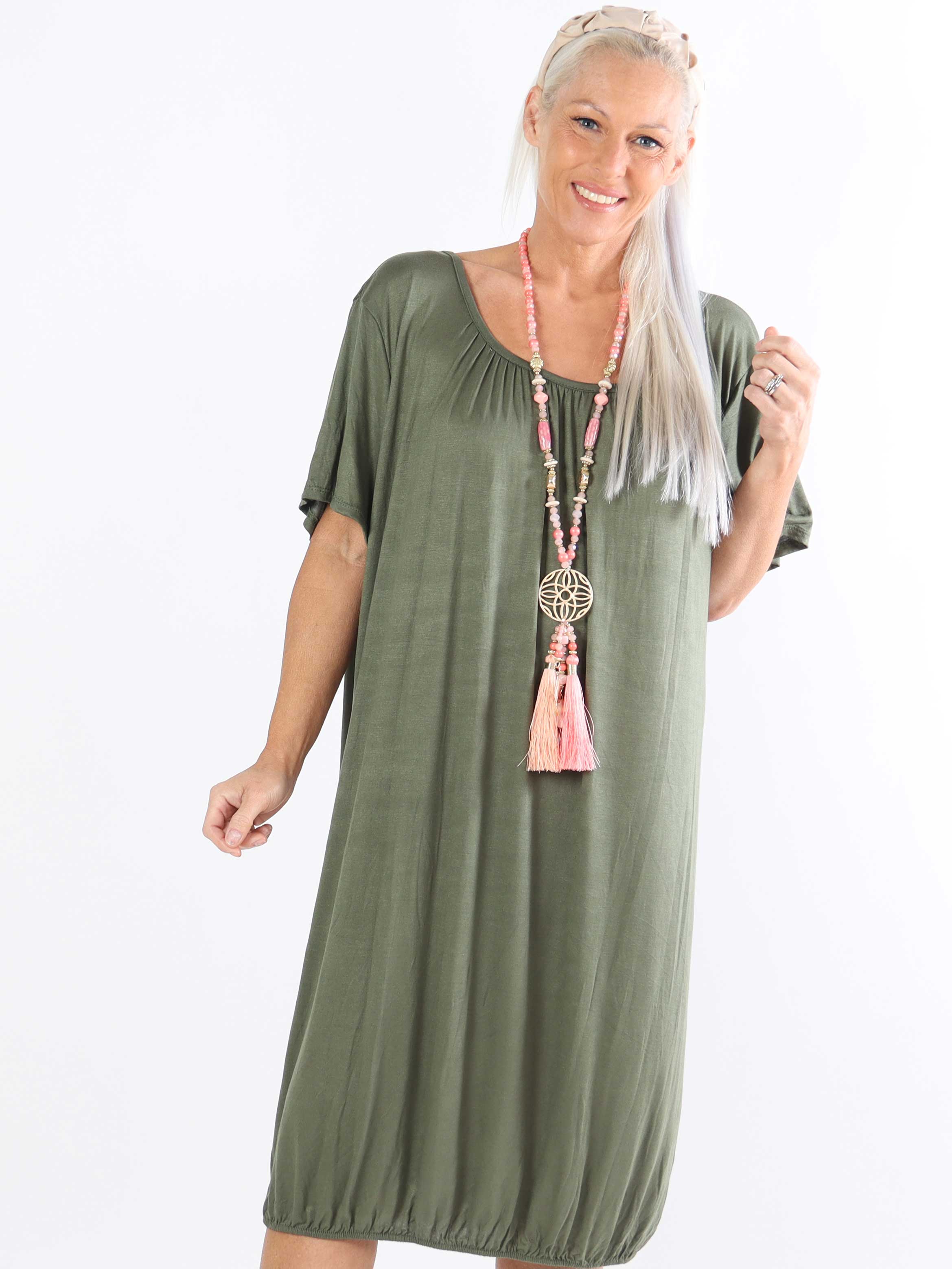 Miracle Dress - Basis plus size kjole i viskose med elastik forneden